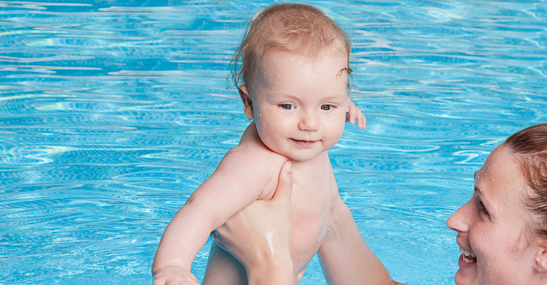 Babyschwimmen in Glonn mit Jürgen Puls
